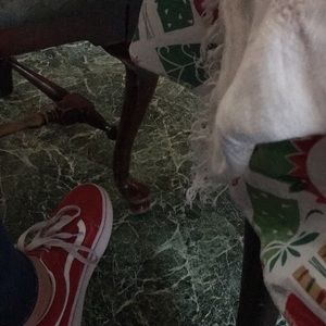 Meet your Posher, Eden